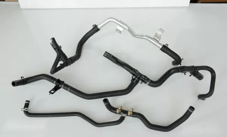 用途、介質、工藝不相同的汽車管路系統應用于工程塑料的舉例